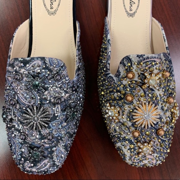 1 Left! Italina Silver Rhinestone Bow Flat Mule - Picture 7 of 8